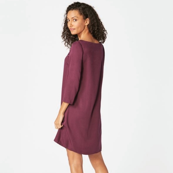 NEW JustFab Women's XS Boysenberry Shift Dress 3/4 Sleeves Basic Rayon Boatneck - Picture 3 of 10
